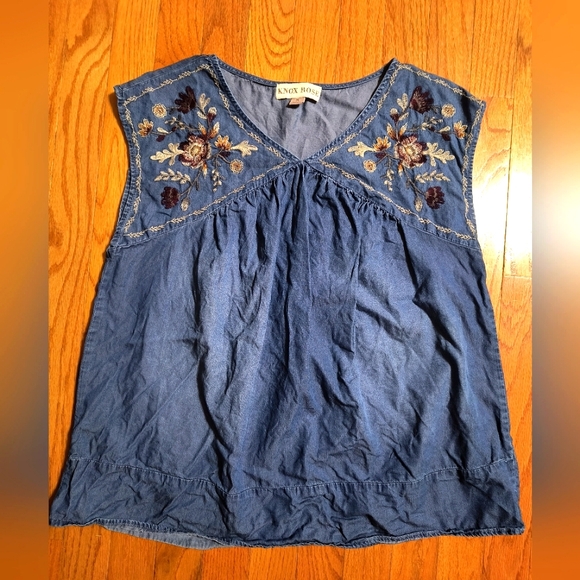 Knox Rose sleeveless shirt, women's medium, faux blue jean type material - Picture 1 of 10